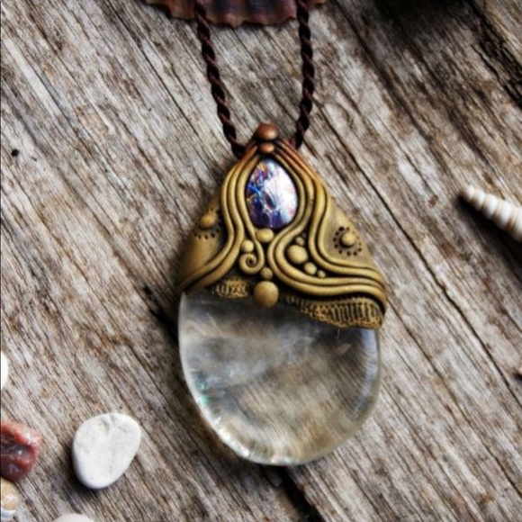 OOAK quartz pendant handmade artisan - Picture 2 of 4